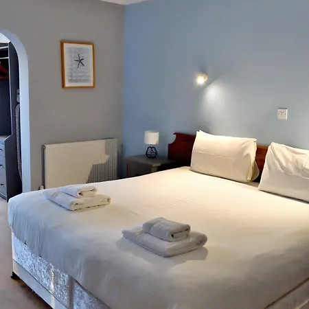 Bowood Park منزل ريفي