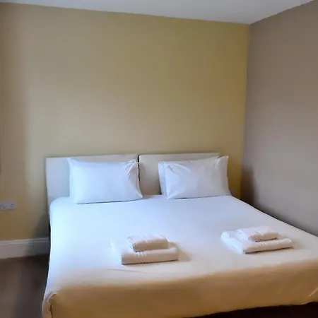 Bowood Park منزل ريفي كاميلفورد
