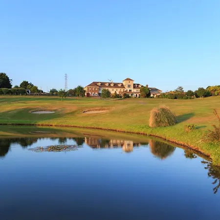 Bowood Park كاميلفورد