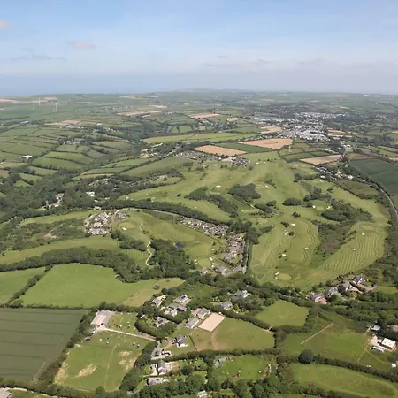 Country house Bowood Park Camelford